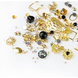Dekorationer - Mix - Gold - 07 - Jet - Mix glitter / dekorationer -glamandbeauty.se Dekorationer - Mix - Gold - 07 - Jet - Mix glitter / dekorationer -glamandbeauty.se