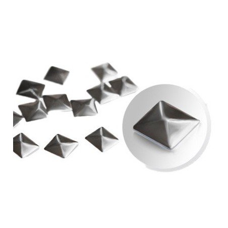Nageldekorationer / dekoration - Pyramid - Silver - 14