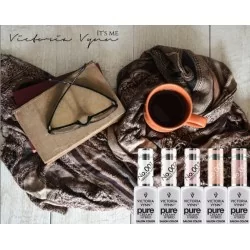 Victoria Vynn - Pure Creamy - 003 Velvet Agate - Gellack - Enkelfärgad -glamandbeauty.se Victoria Vynn - Pure Creamy - 003 Velvet Agate - Gellack - Enkelfärgad -glamandbeauty.se