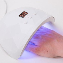 UV/LED - MDS 802 - Nagellampa - 88W - UV/LED Lampor -glamandbeauty.se UV/LED - MDS 802 - Nagellampa - 88W - UV/LED Lampor -glamandbeauty.se
