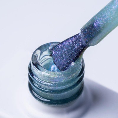 FROSTH N°2 - The blue ray - Inveray - Gellack - Alla -glamandbeauty.se FROSTH N°2 - The blue ray - Inveray - Gellack - Alla -glamandbeauty.se
