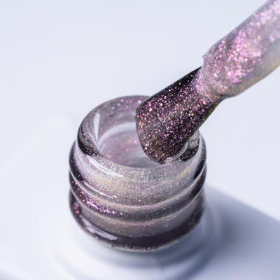 FROSTH N°5 - Frosty Rose - Inveray - Gellack - Alla -glamandbeauty.se FROSTH N°5 - Frosty Rose - Inveray - Gellack - Alla -glamandbeauty.se