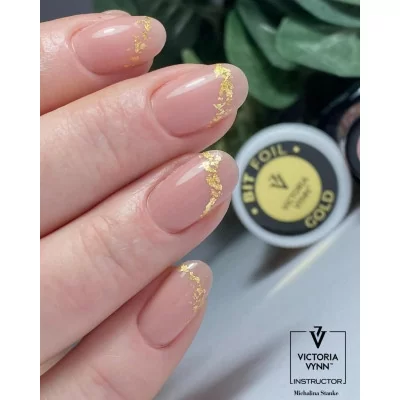 Nagel folie - Transfer foil - Guld - Victoria Vynn - Nagelfolie -glamandbeauty.se