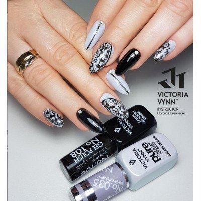 Victoria Vynn - Gel Polish - 108 Black Velvet - Gellack - Enkelfärgad -glamandbeauty.se Victoria Vynn - Gel Polish - 108 Black Velvet - Gellack - Enkelfärgad -glamandbeauty.se