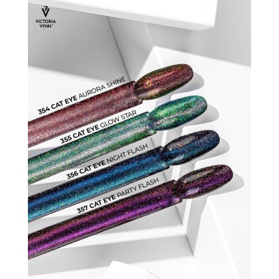 Victoria Vynn - Gel Polish - 355 Glow Star - Cat Eye - Gellack - Cat Eye -glamandbeauty.se Victoria Vynn - Gel Polish - 355 Glow Star - Cat Eye - Gellack - Cat Eye -glamandbeauty.se