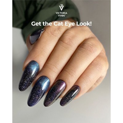 Victoria Vynn - Gel Polish - 357 Party Flash - Cat Eye - Gellack - Cat Eye -glamandbeauty.se Victoria Vynn - Gel Polish - 357 Party Flash - Cat Eye - Gellack - Cat Eye -glamandbeauty.se