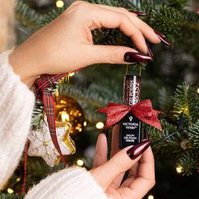 Victoria Vynn - Gel Polish - 352 Santa - Gellack - Glitter -glamandbeauty.se