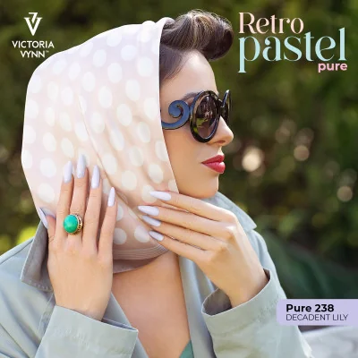 Victoria Vynn - Pure Creamy - 238 Decadent Lily - Gellack - Enkelfärgad -glamandbeauty.se