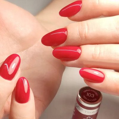 Victoria Vynn - Pure Creamy - 103 Fiery Fuchsia - Gellack - Enkelfärgad -glamandbeauty.se
