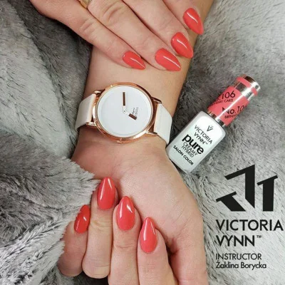 Victoria Vynn - Pure Creamy - 106 Birthday Cake - Gellack - Enkelfärgad -glamandbeauty.se