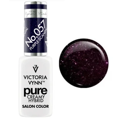 Victoria Vynn - Pure Creamy - 057 Purple Scandal - Gellack - Glitter -glamandbeauty.se Victoria Vynn - Pure Creamy - 057 Purple Scandal - Gellack - Glitter -glamandbeauty.se