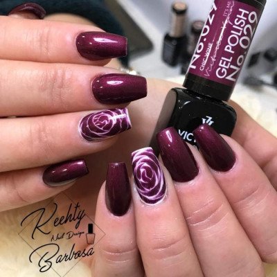 Victoria Vynn - Gel Polish - 029 Chic Wine - Gellack - Enkelfärgad -glamandbeauty.se Victoria Vynn - Gel Polish - 029 Chic Wine - Gellack - Enkelfärgad -glamandbeauty.se