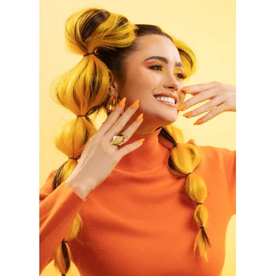 Victoria Vynn - Gel Polish - 060 Energetic Orange - Gellack - Enkelfärgad -glamandbeauty.se Victoria Vynn - Gel Polish - 060 Energetic Orange - Gellack - Enkelfärgad -glamandbeauty.se
