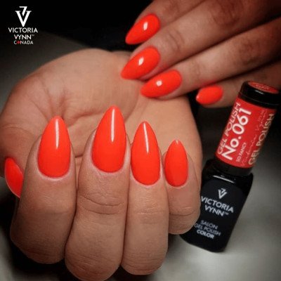 Victoria Vynn - Gel Polish - 061 So Fancy - Gellack - Enkelfärgad -glamandbeauty.se Victoria Vynn - Gel Polish - 061 So Fancy - Gellack - Enkelfärgad -glamandbeauty.se