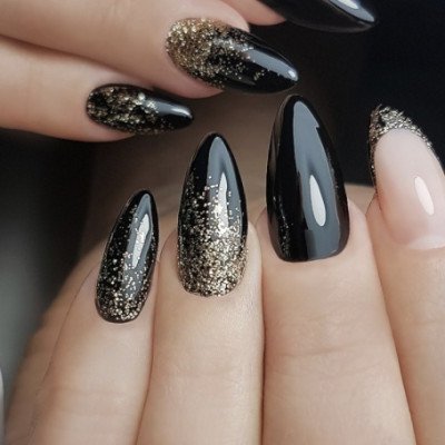 Victoria Vynn - Gel Polish - 108 Black Velvet - Gellack - Enkelfärgad -glamandbeauty.se Victoria Vynn - Gel Polish - 108 Black Velvet - Gellack - Enkelfärgad -glamandbeauty.se
