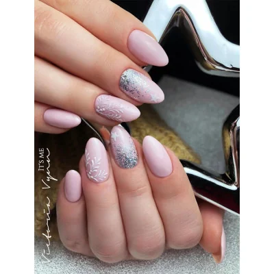 Victoria Vynn - Pure Creamy - 009 Subtle Pinkish - Gellack - Enkelfärgad -glamandbeauty.se Victoria Vynn - Pure Creamy - 009 Subtle Pinkish - Gellack - Enkelfärgad -glamandbeauty.se