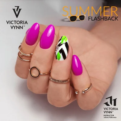 Victoria Vynn - Gel Polish - 063 Violet Schock - Gellack - Enkelfärgad -glamandbeauty.se Victoria Vynn - Gel Polish - 063 Violet Schock - Gellack - Enkelfärgad -glamandbeauty.se