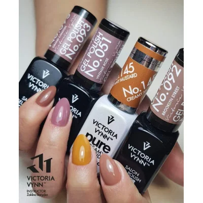 Victoria Vynn - Gel Polish - 093 Grand Canyon - Gellack - Enkelfärgad -glamandbeauty.se Victoria Vynn - Gel Polish - 093 Grand Canyon - Gellack - Enkelfärgad -glamandbeauty.se