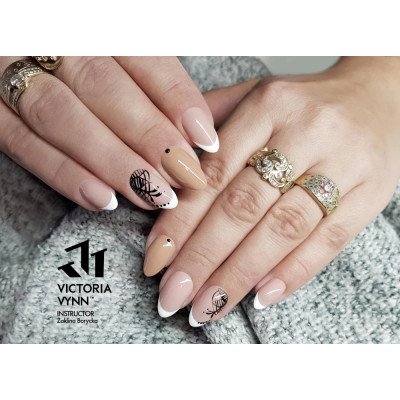 Victoria Vynn - Gel Polish - 167 Camel Skin - Gellack - Enkelfärgad -glamandbeauty.se Victoria Vynn - Gel Polish - 167 Camel Skin - Gellack - Enkelfärgad -glamandbeauty.se