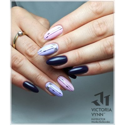 Victoria Vynn - Gel Polish - 169 Royal Purple - Gellack - Enkelfärgad -glamandbeauty.se Victoria Vynn - Gel Polish - 169 Royal Purple - Gellack - Enkelfärgad -glamandbeauty.se