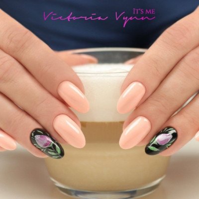 Victoria Vynn - Gel Polish - 201 Peach Desire - Gellack - Enkelfärgad -glamandbeauty.se