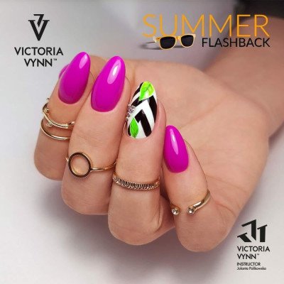 Victoria Vynn - Gel Polish - 219 Orchid Purple - Gellack - Enkelfärgad -glamandbeauty.se