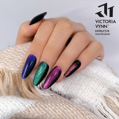 Victoria Vynn - Gel Polish - 231 Stone Cat Eye - Gellack - Cat Eye -glamandbeauty.se Victoria Vynn - Gel Polish - 231 Stone Cat Eye - Gellack - Cat Eye -glamandbeauty.se
