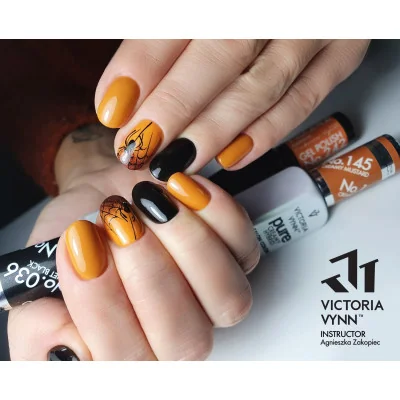 Victoria Vynn - Gel Polish - 242 Pumpkin Pie - Gellack - Enkelfärgad -glamandbeauty.se Victoria Vynn - Gel Polish - 242 Pumpkin Pie - Gellack - Enkelfärgad -glamandbeauty.se