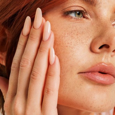 Victoria Vynn - Gel Polish - 403 Nudist - Gellack - Enkelfärgad -glamandbeauty.se