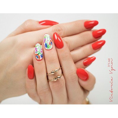 Victoria Vynn - Gel Polish - 222 Fire Engine - Gellack - Enkelfärgad -glamandbeauty.se
